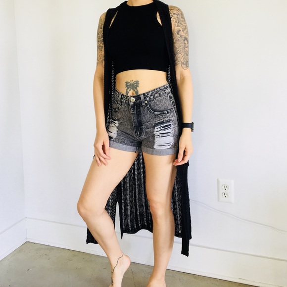 NEW LOOK  Longline Knitted Black Festival Vest - Picture 3 of 8